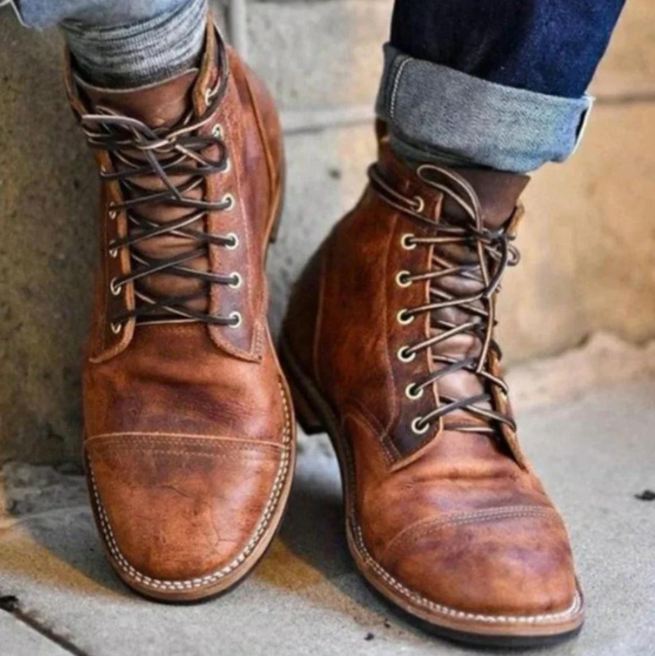 GR | Vintage Leather Boots with Laces