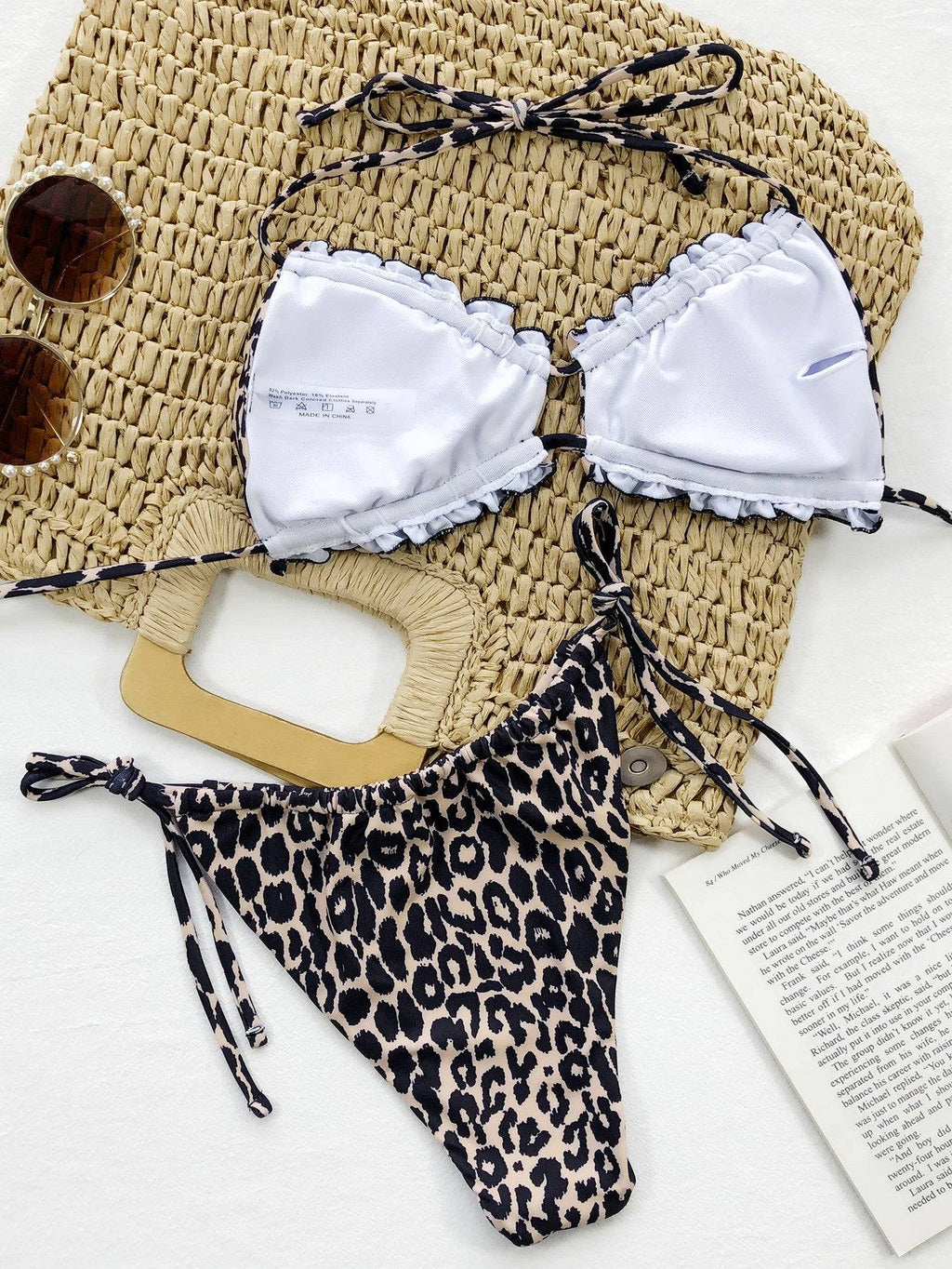 GR | Ruffled halterneck bikini set