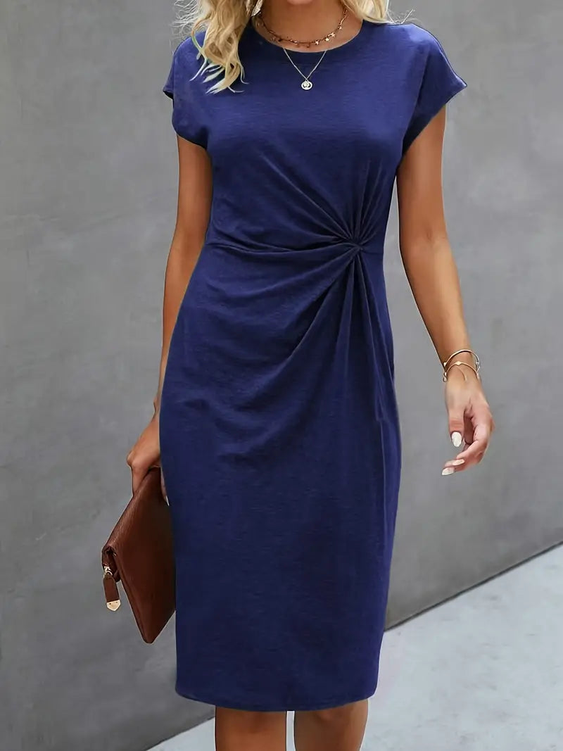 GR | Stylisches Figurbetontes Kleid mit Rundhalsausschnitt