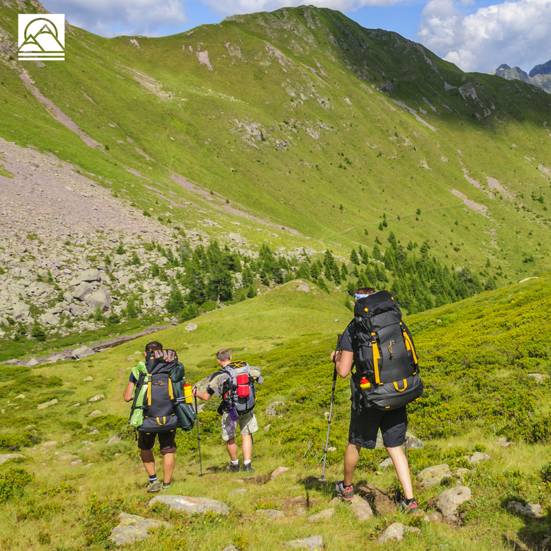 GR | Durable, lightweight hiking boots with anti-slip grip