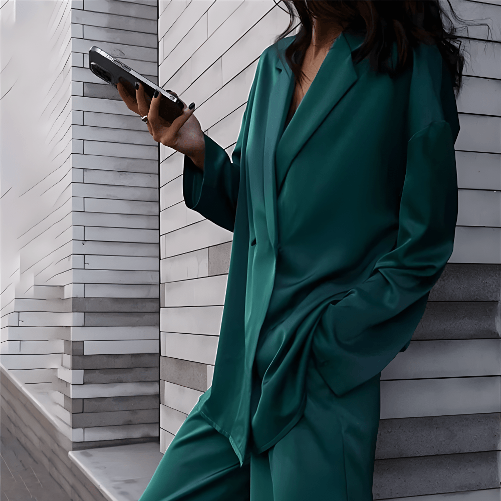 GR | Plus size, two-piece business suit