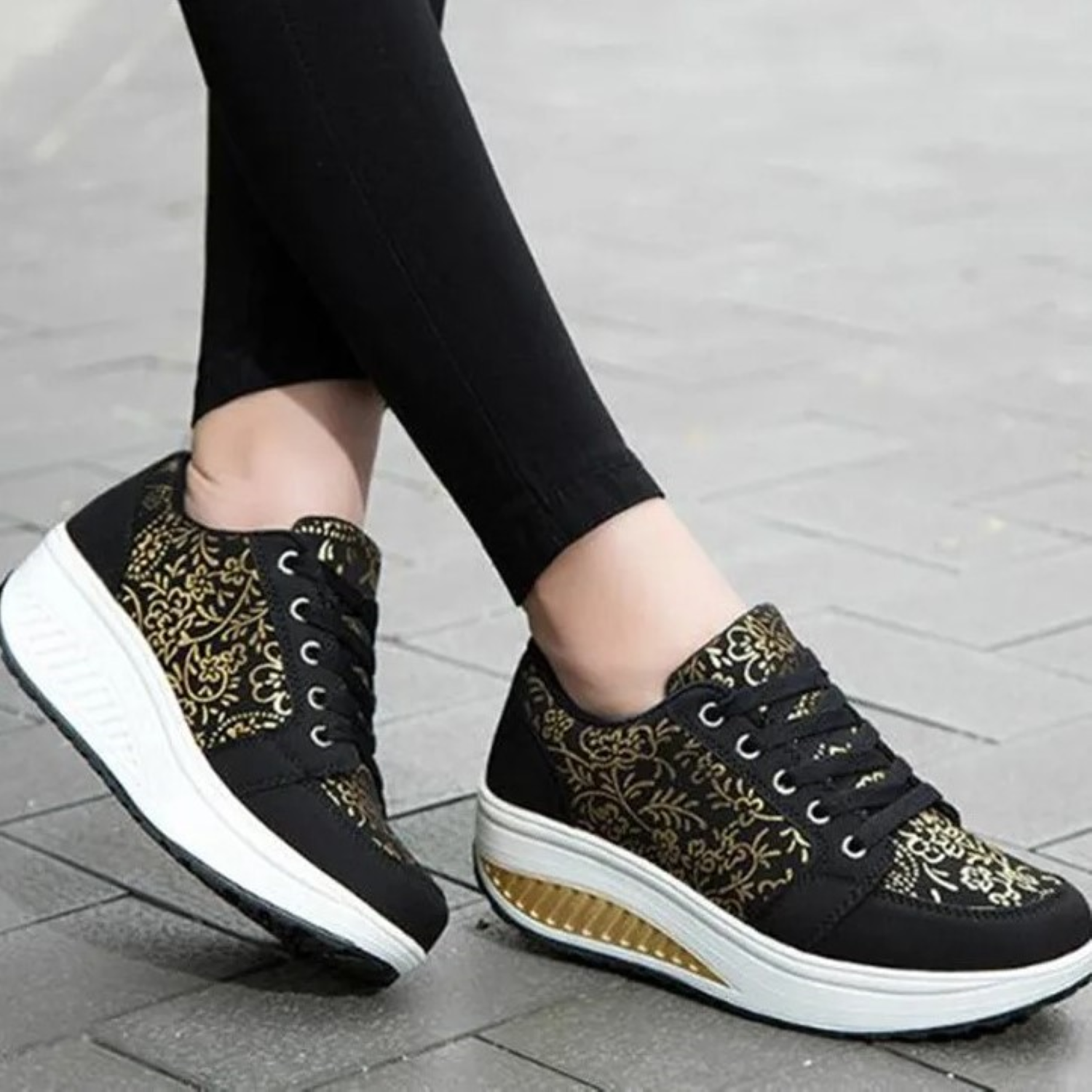GR | Black Leather Orthopedic Women's Sneakers with Floral Pattern