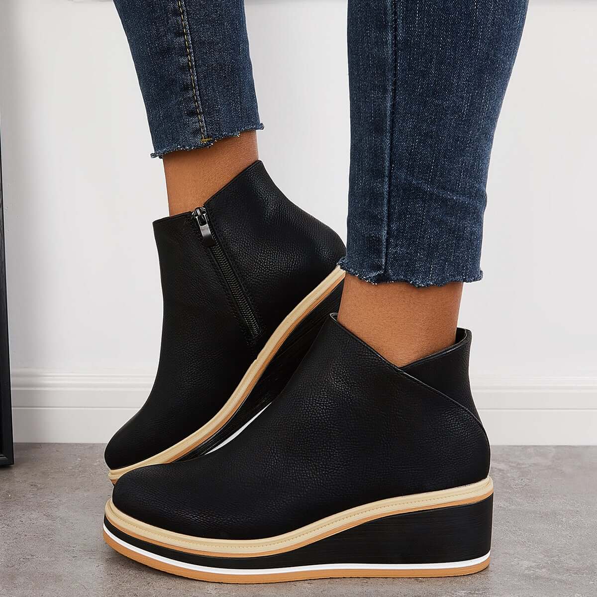 GR - Stylish ankle boots with zipper and platform