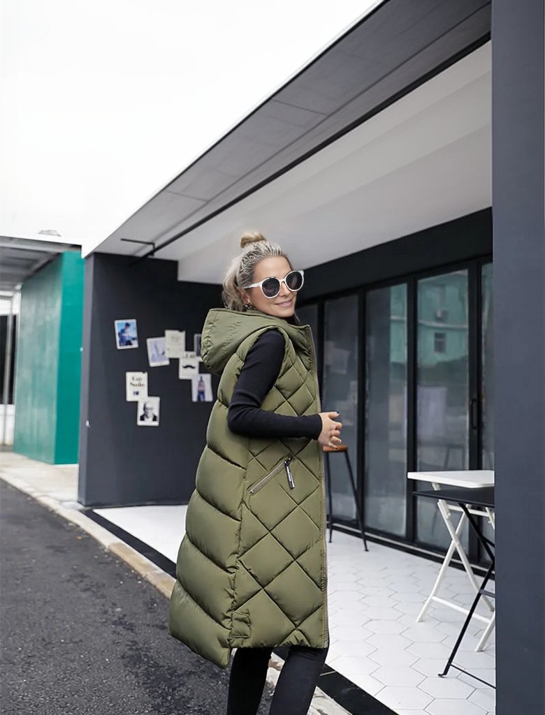 GR | Elegant long quilted vest for women