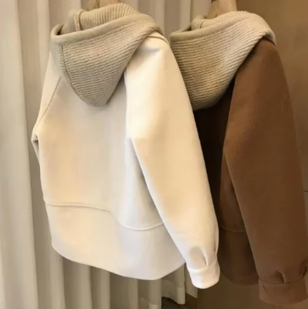 – Thick hooded jacket