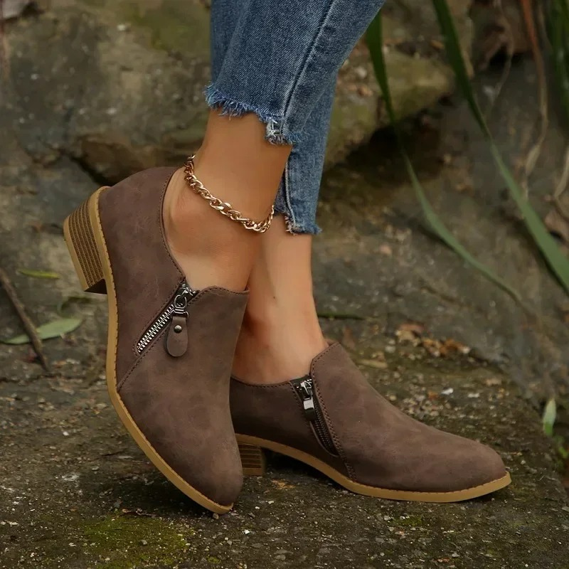 GR | Comfortable slip-on ankle boots with a firm sole, women's ankle boots