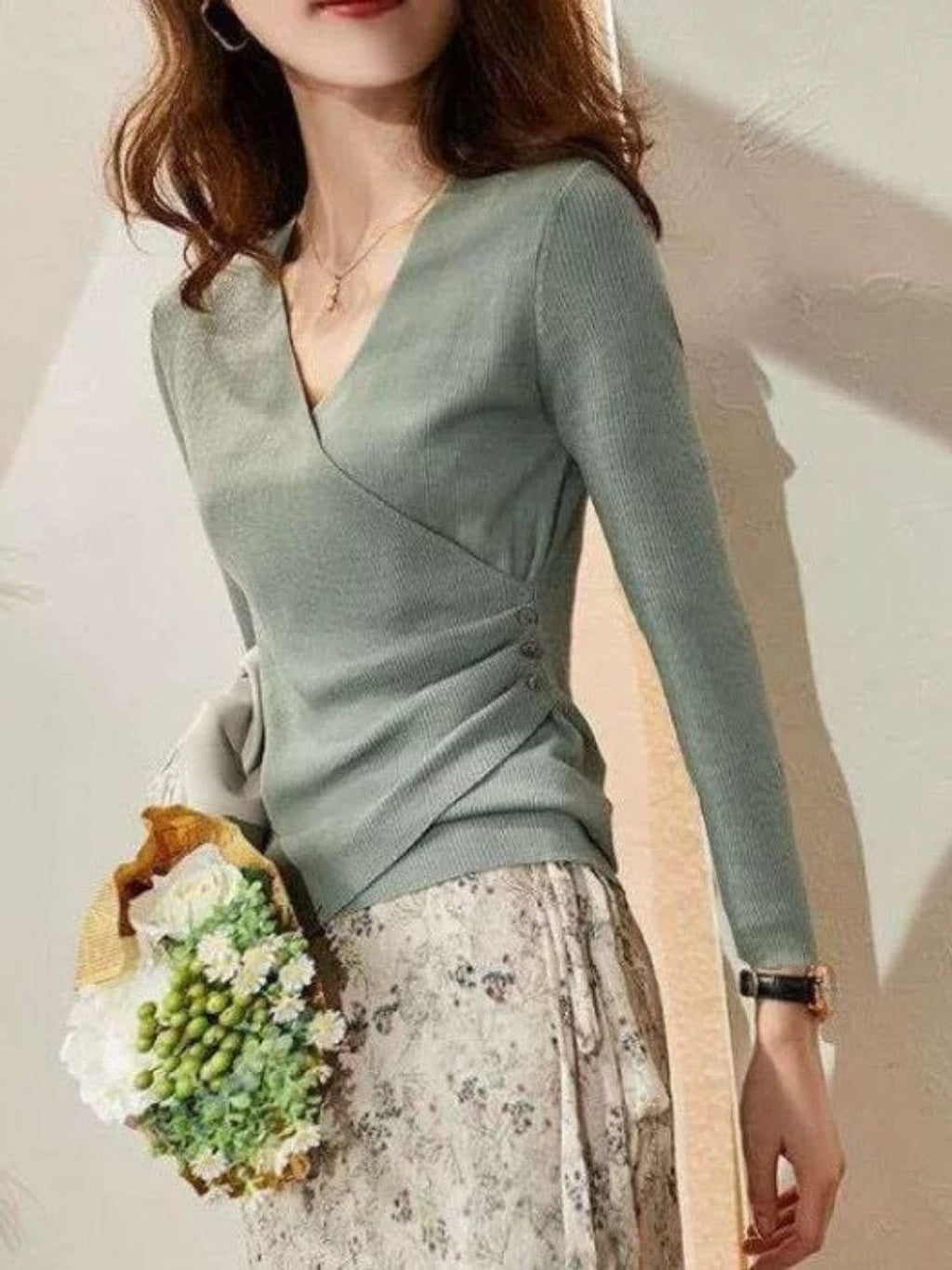 GR | Casual V-neck solid color knit top green 