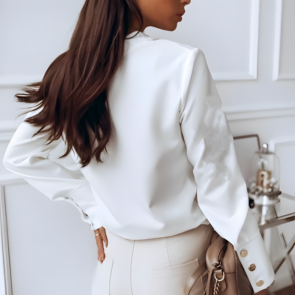 GR | Elegant long-sleeved top for women 