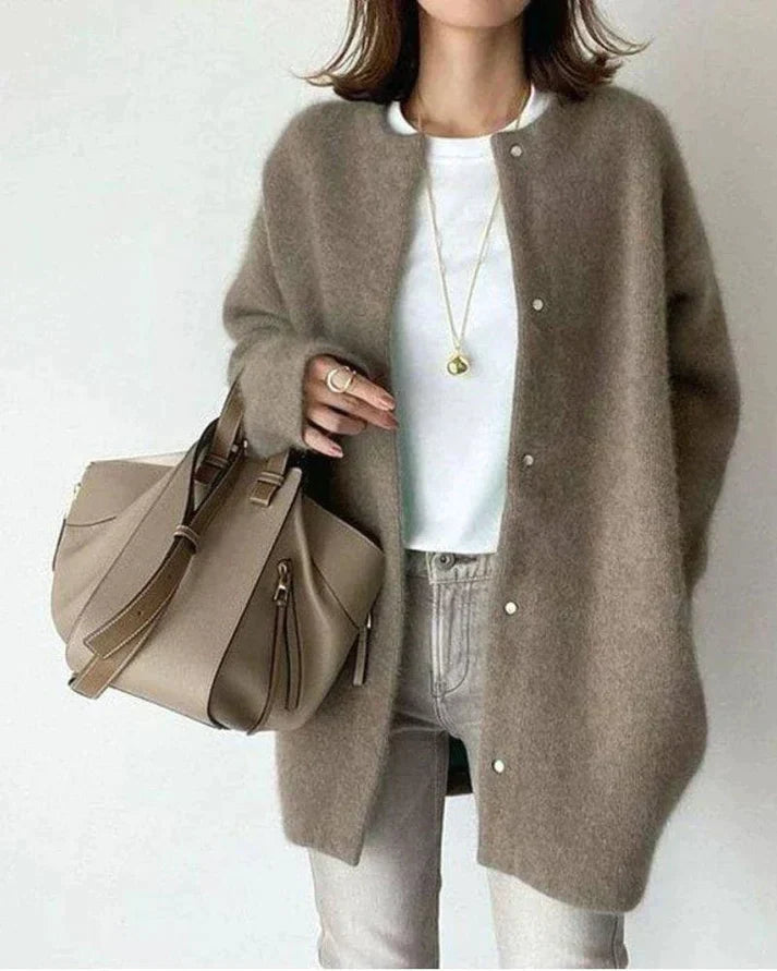 GR - Elegante und weiche Strickjacke
