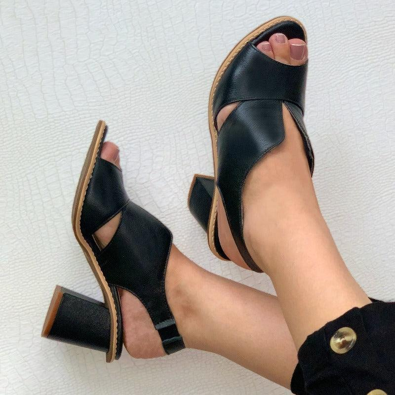 GR | Unrivaled durability and timeless elegance in women's sandals made of genuine leather