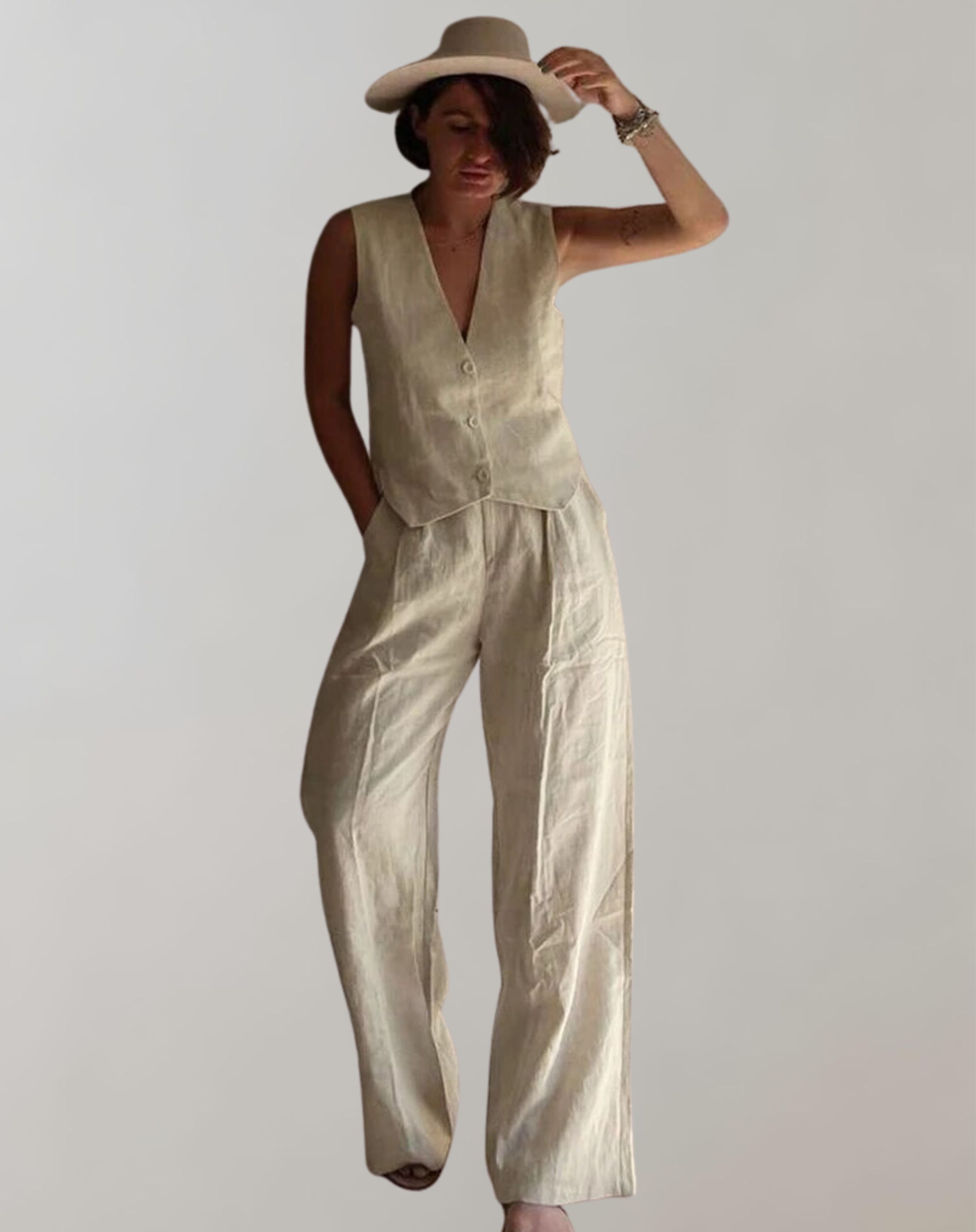 GR - Tank top and high-waisted trousers