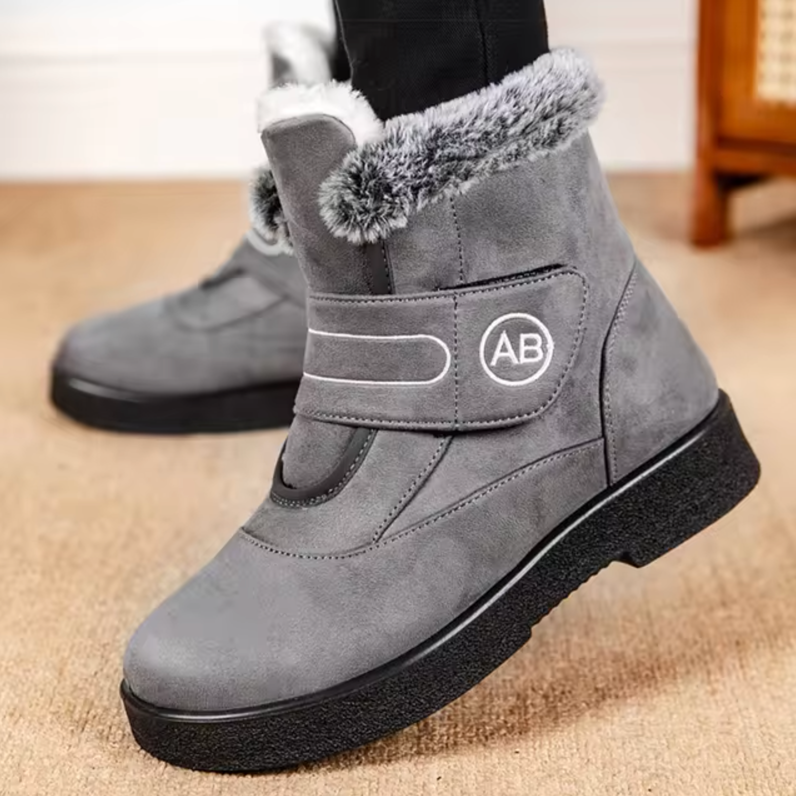 GR | Fur-trimmed ankle boots