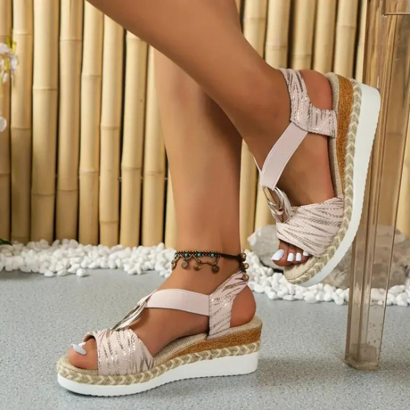 GR | Versatile Stylish Sandals