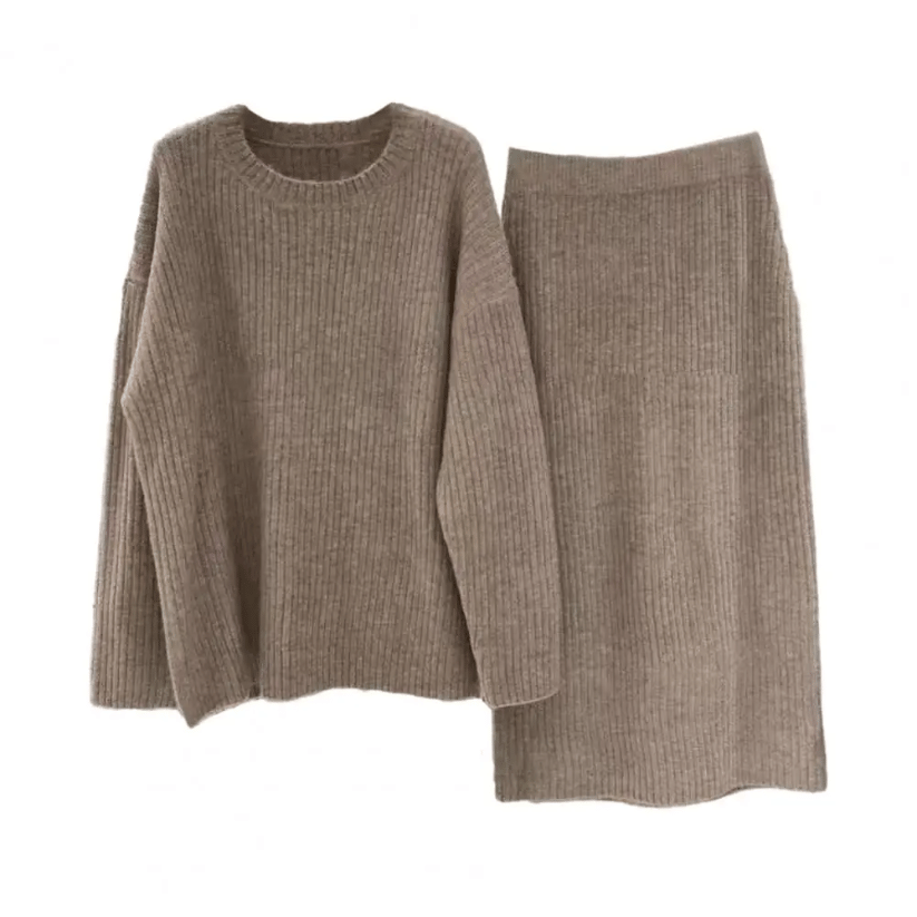 GR | Two-piece knitted set for women