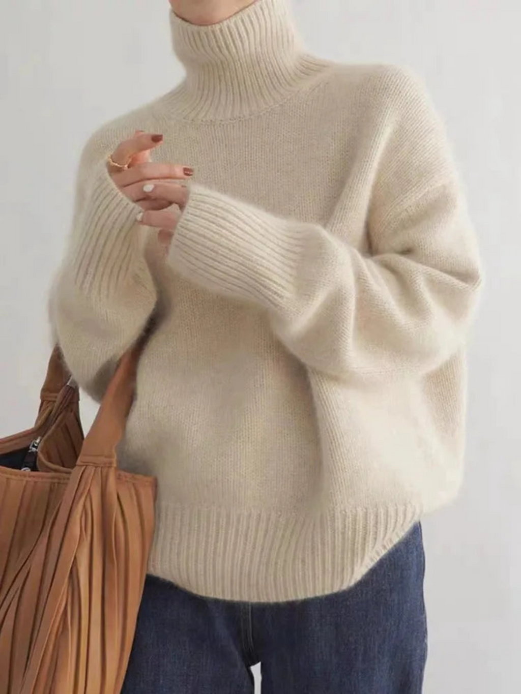 GR | Turtleneck sweater