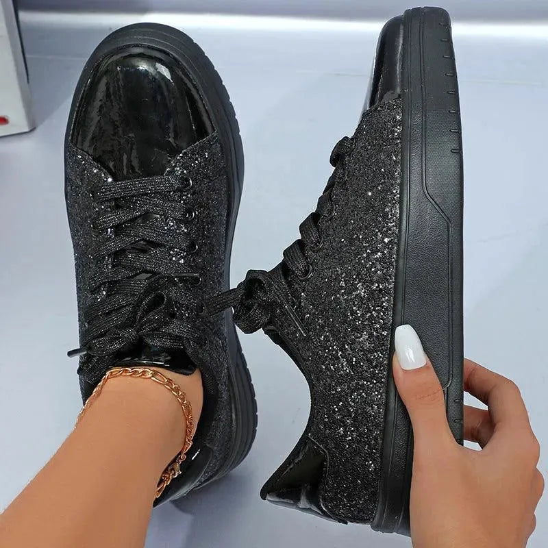 GR | Glittering sneakers with sequins