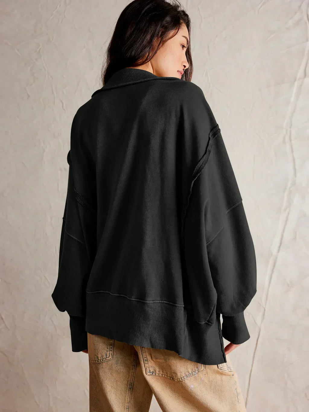 GR - Casual sweatshirt with buttons and lamp sleeves