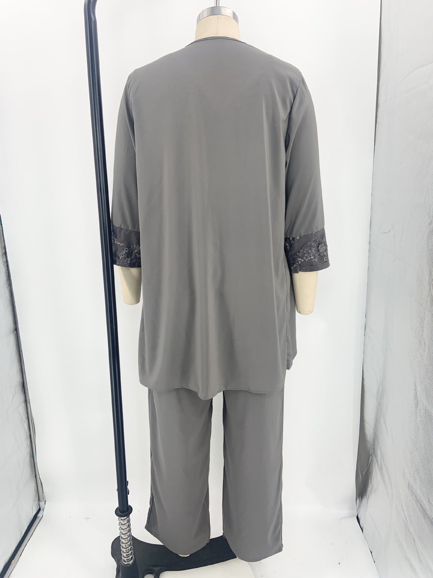 GR | Elegantes Dreiteiliges Strickjacken Set