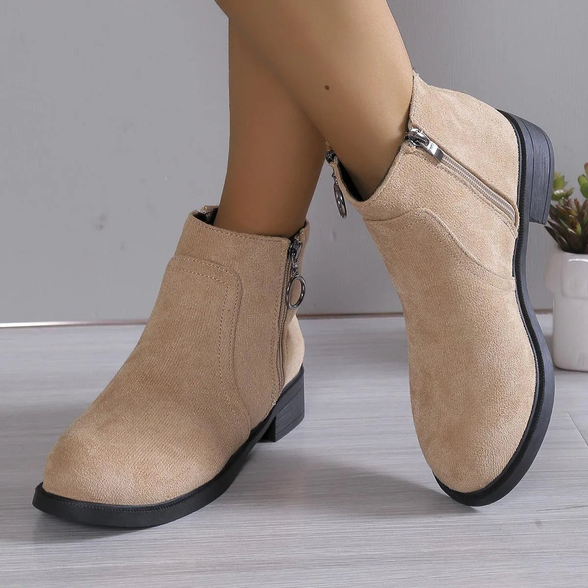 GR | Chunky heeled ankle boots