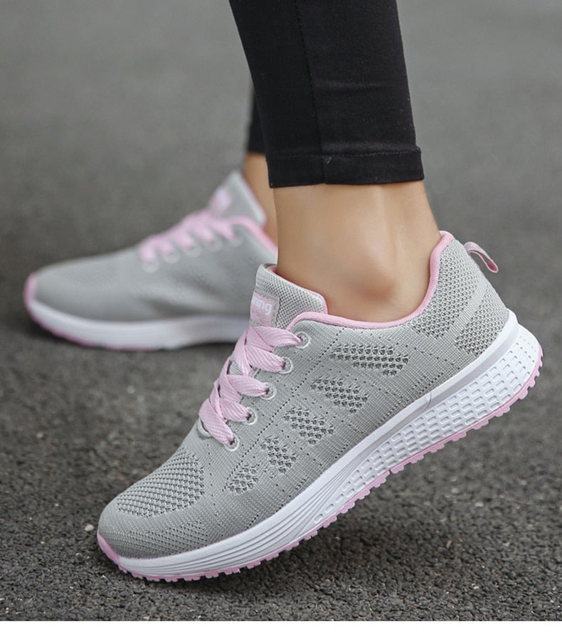 GR - Running shoes, sports shoes, sneakers | Sneakers are lightweight women's shoes