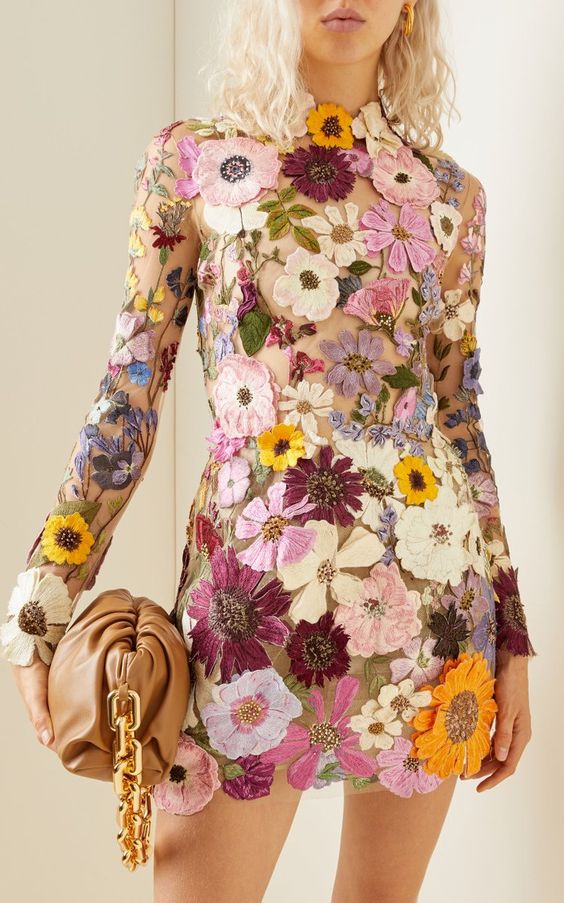 GR - Three-dimensional floral dress