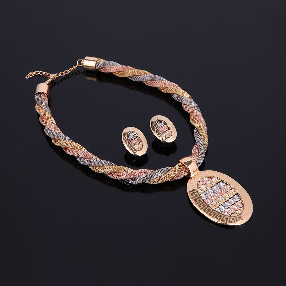 GR-piece set of necklace, earrings and bracelets