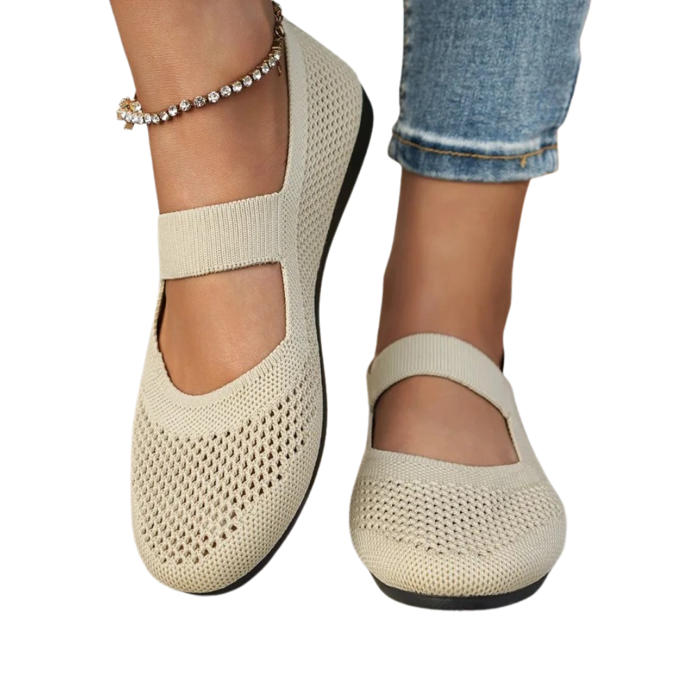 GR | Comfortable shoes with straps