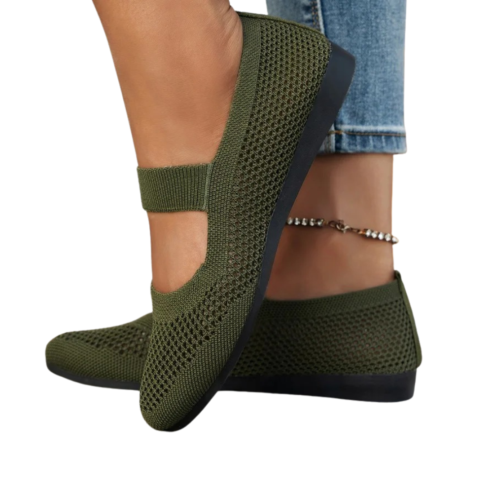 GR | Comfortable shoes with straps