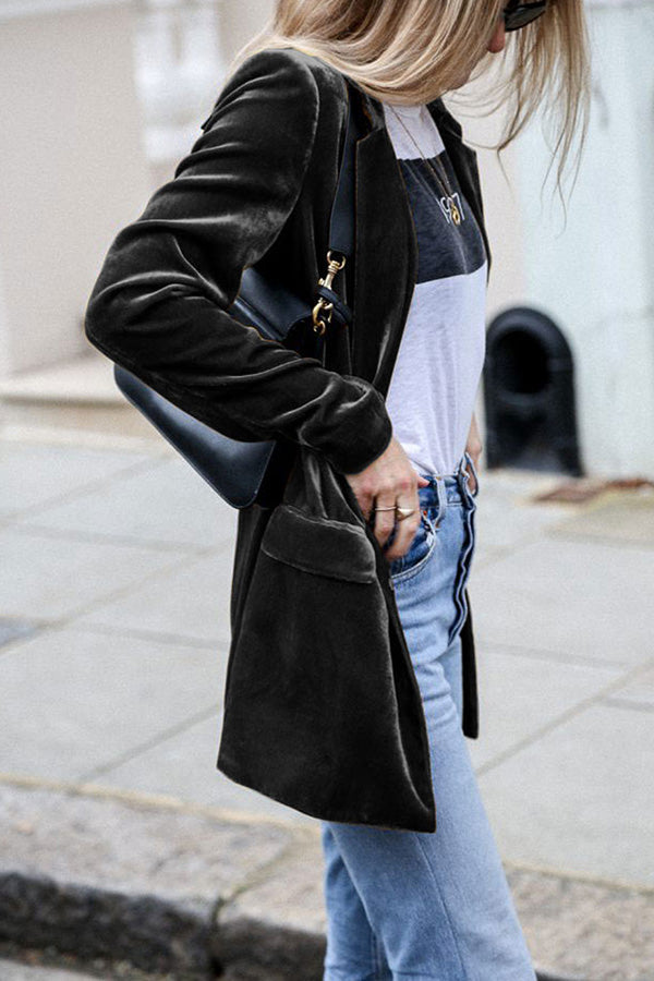 GR | Velvet blazer with a chic tailored cut for women