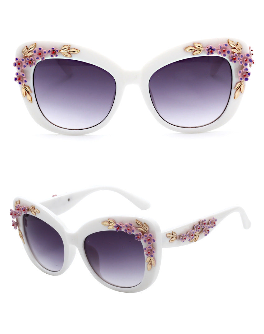 GR | Exquisite Women's Sunglasses with Floral Pattern