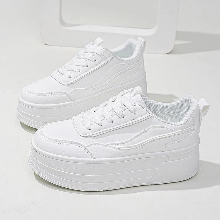 GR | Sneakers with platform sole