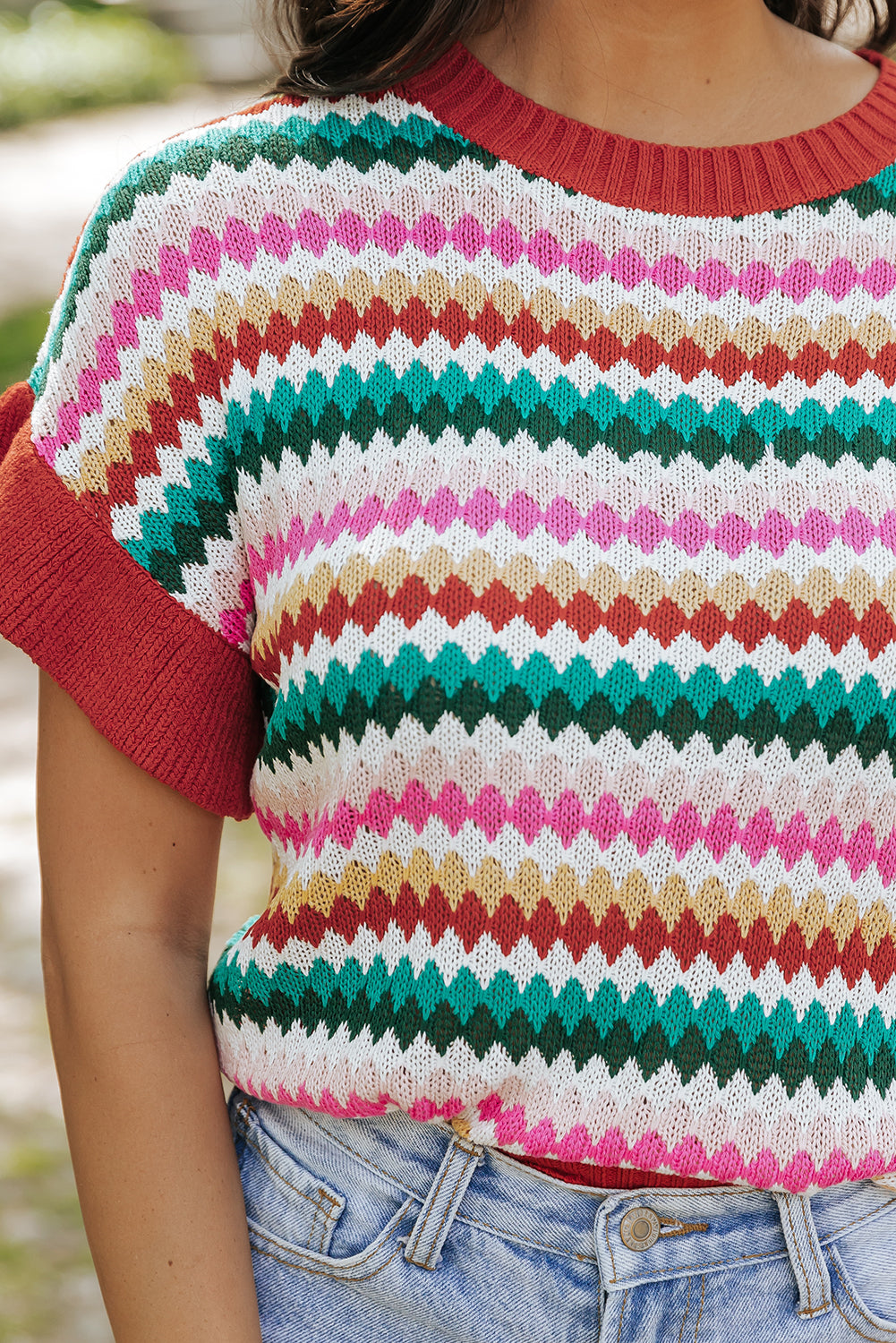 GR | Red crop top with colored texture for women