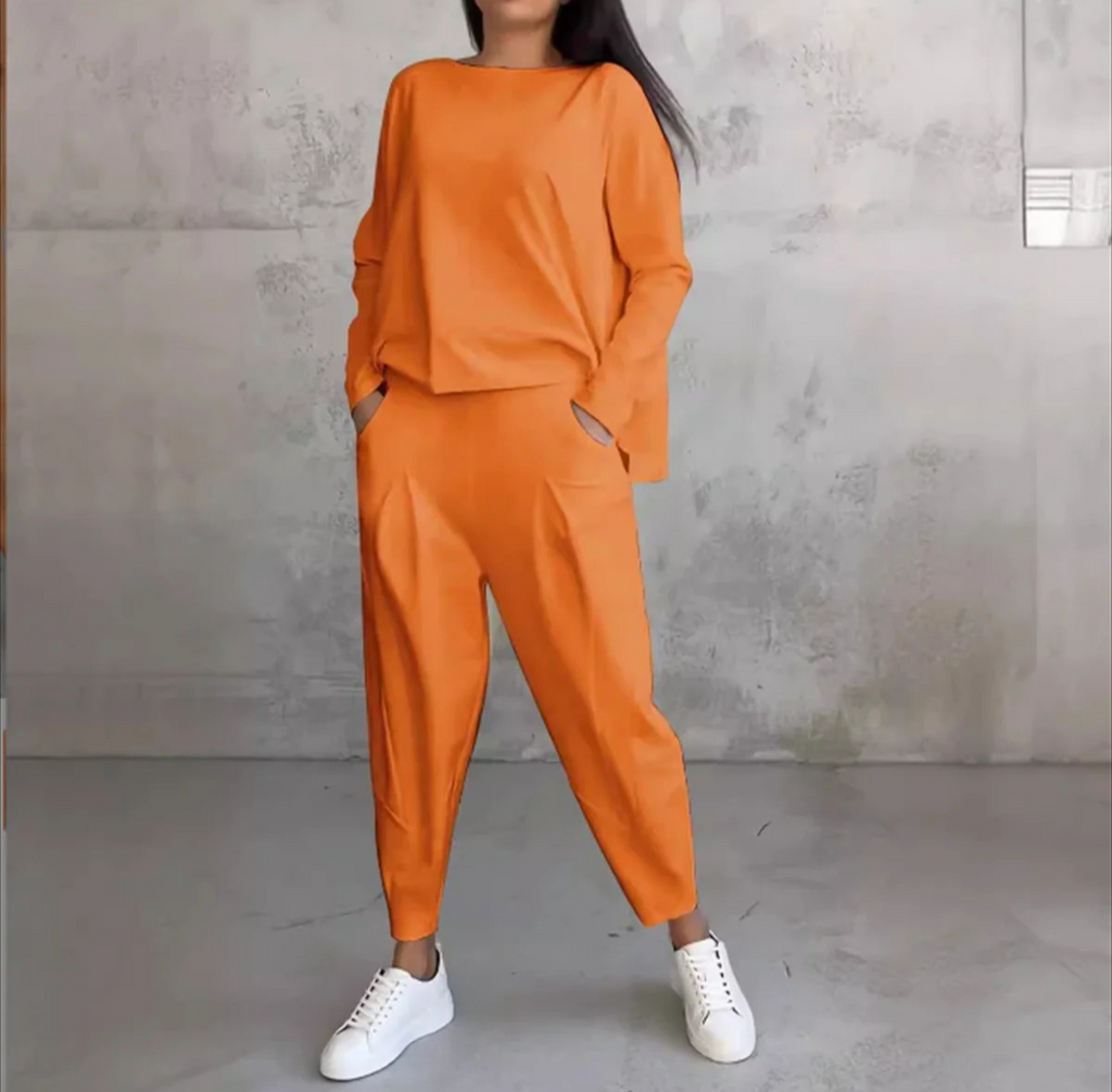 GR | Women's Loungewear Set with Long-Sleeved Top and Relaxed Fit, Two-Piece