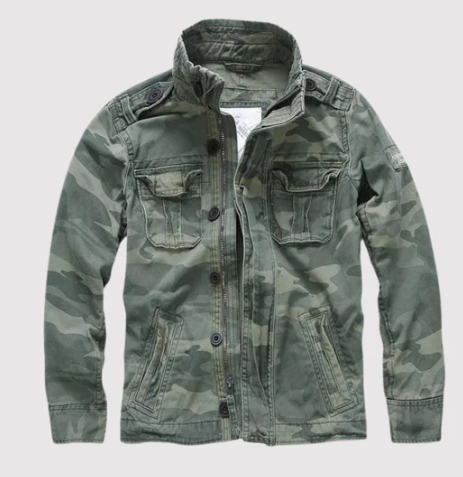 Retro denim jacket with various pockets