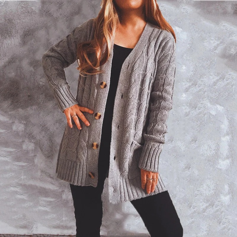 GR | Women's wool cardigan with cable knit pattern and wooden buttons, loose fit