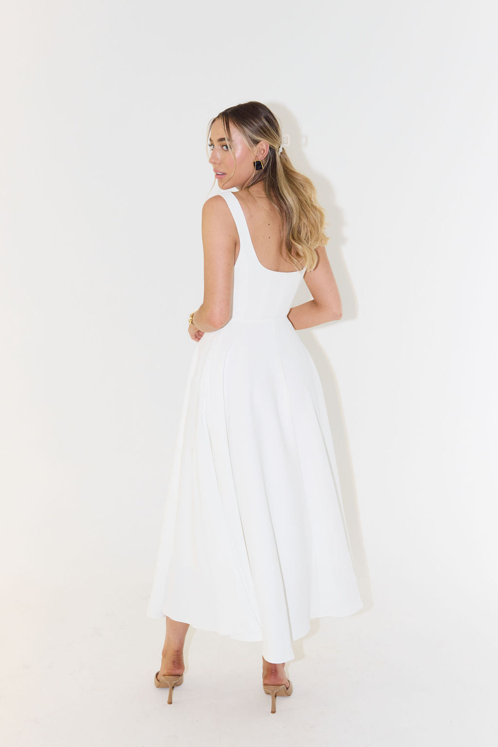 GR | Midikleid mit quadratischer Ausschnitt