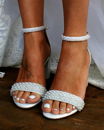 GR | Elegant wedding sandals