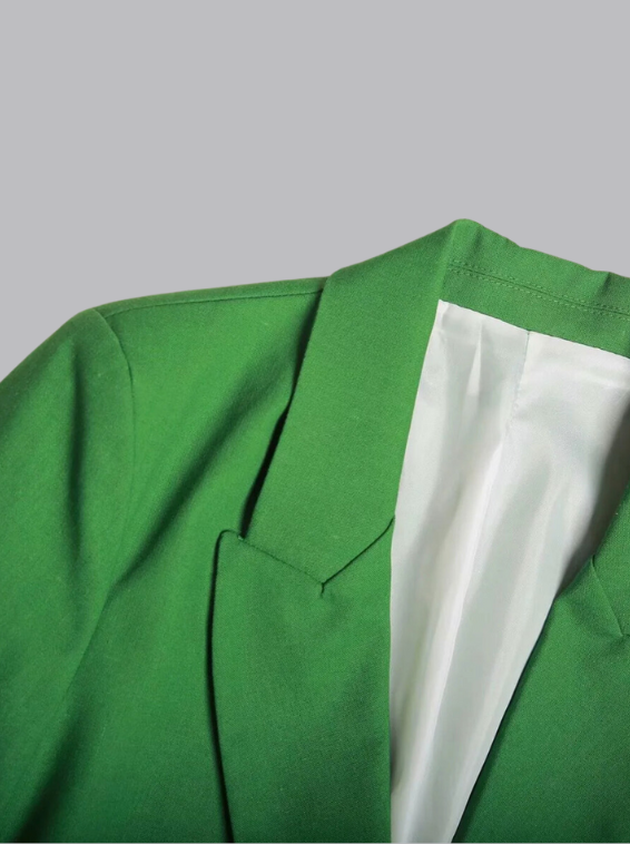 GR | green blazer