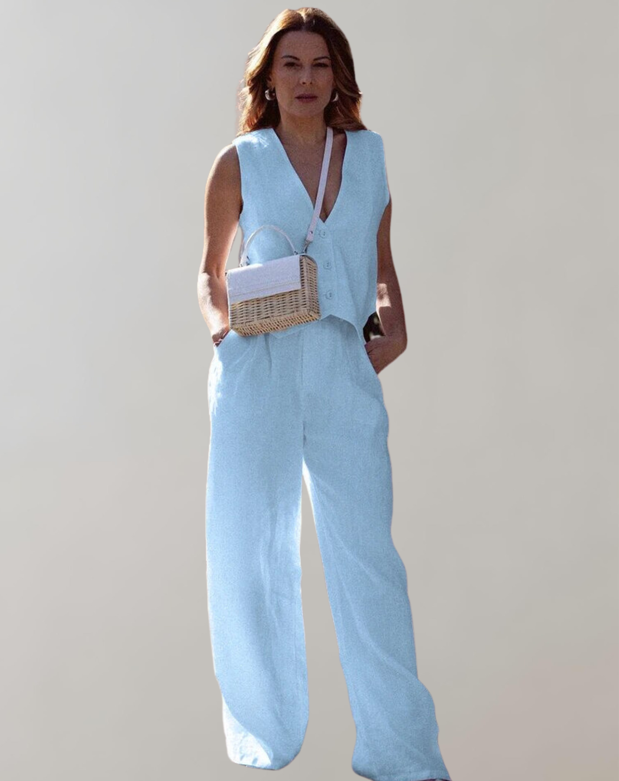 GR - Tank top and high-waisted trousers