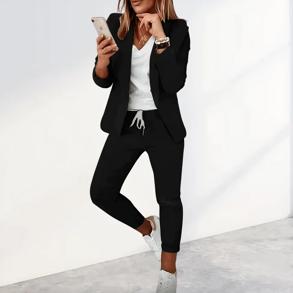 GR | Blazer and trouser suit for women