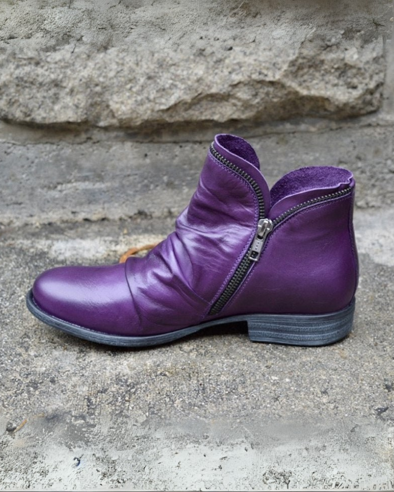 GR | Leather boots with zipper 