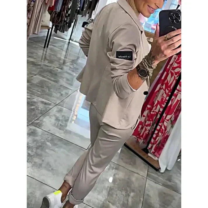 GR | Casual two-piece suit