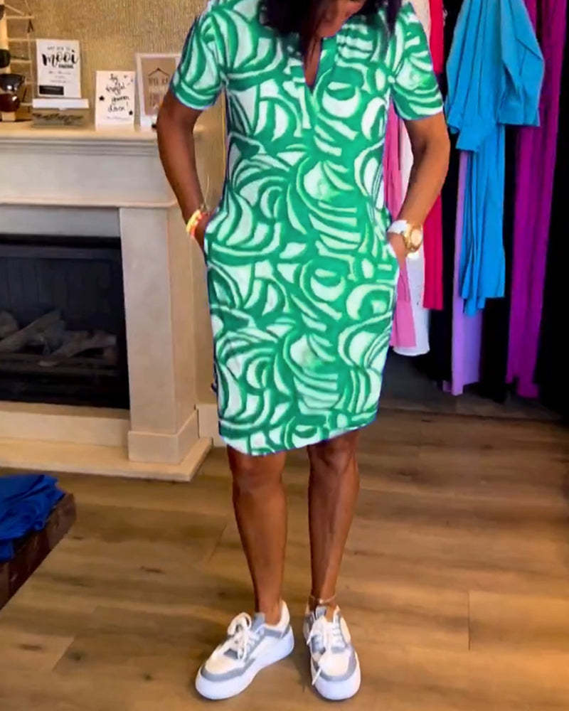 GR | Short-sleeved women's dress with V-neck and print
