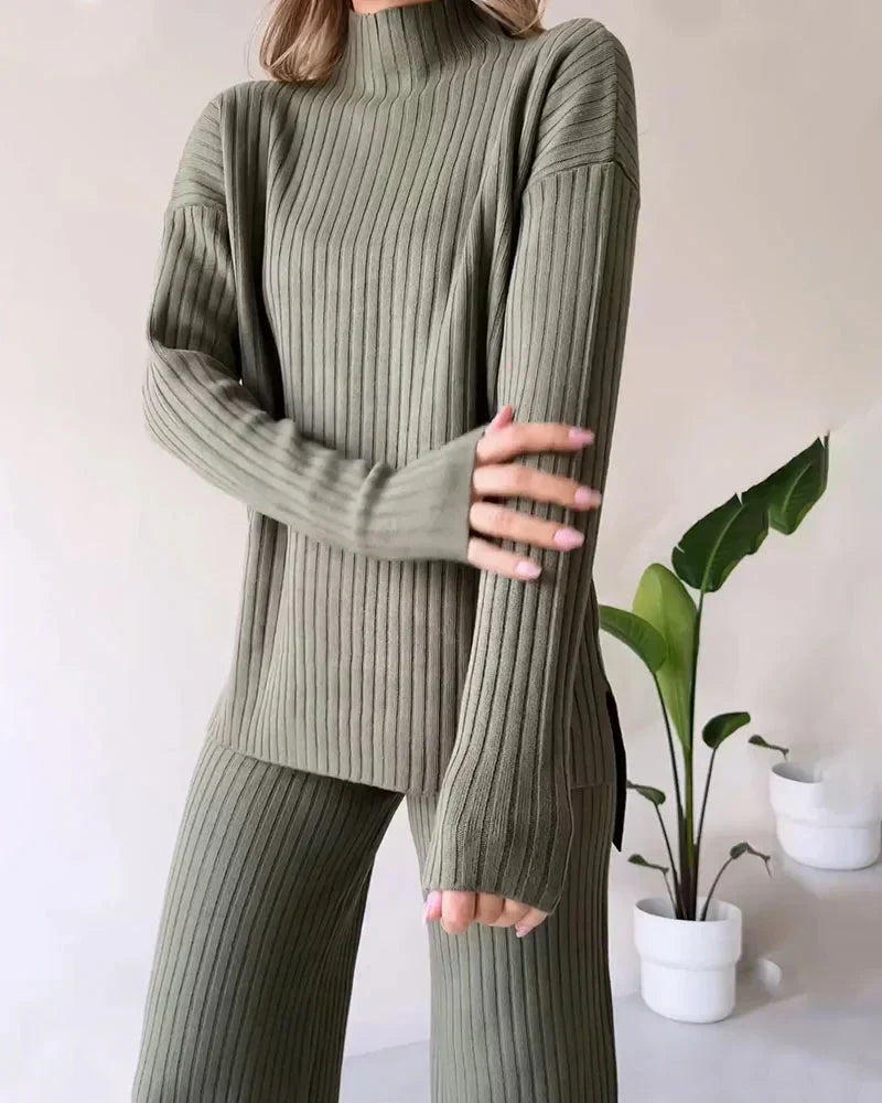 GR | 2-piece lounge set for ultimate comfort and style