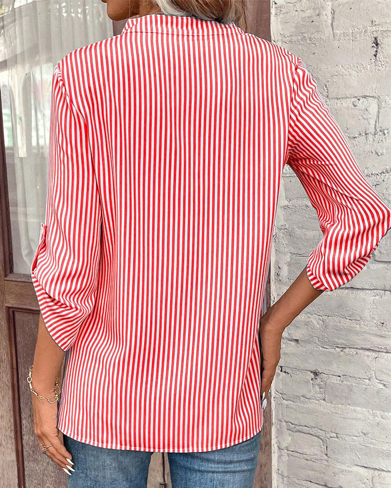 GR | striped shirt with V-neck and chest pocket