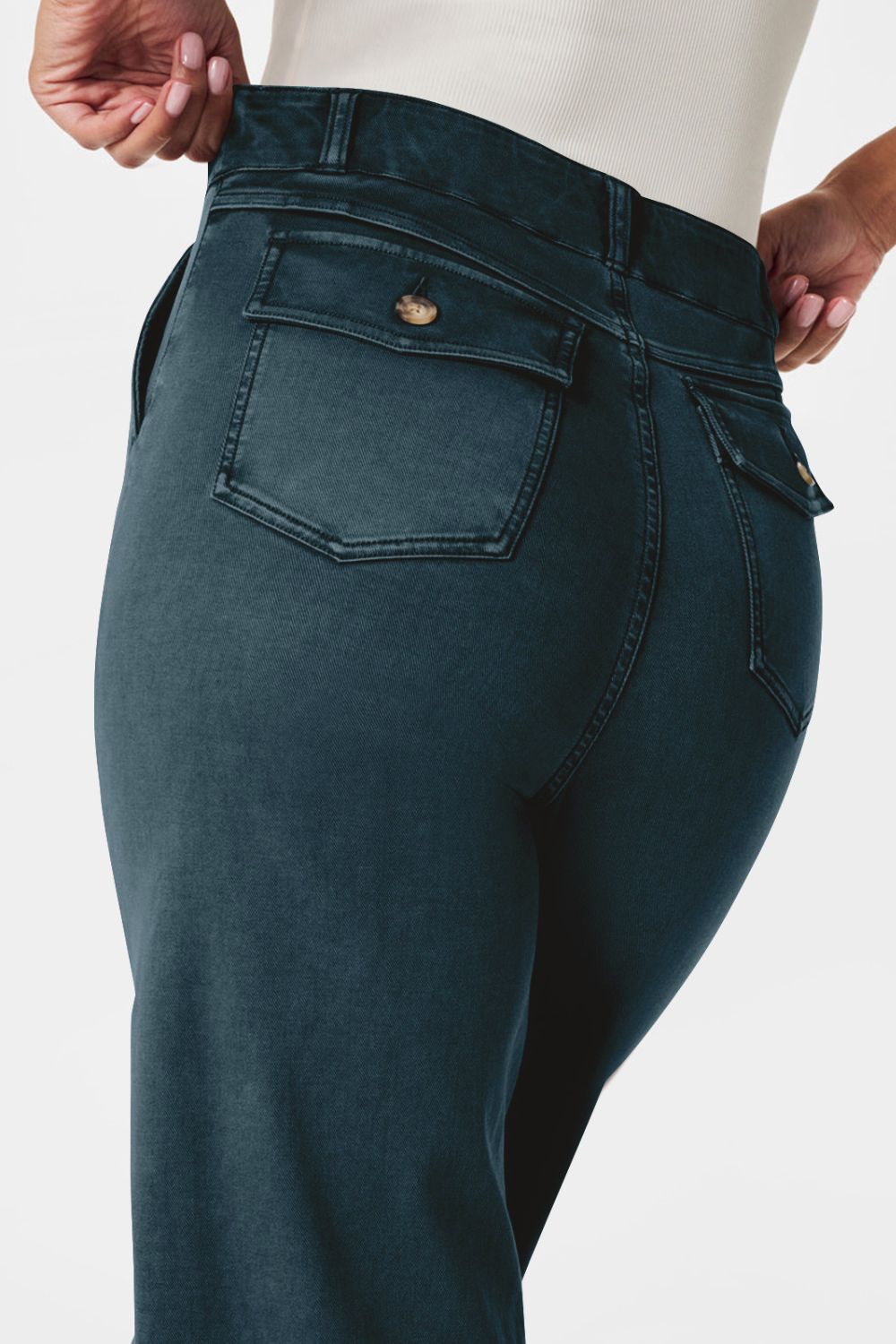 GR | High-waisted jeans with pockets: Classic, stylish and versatile