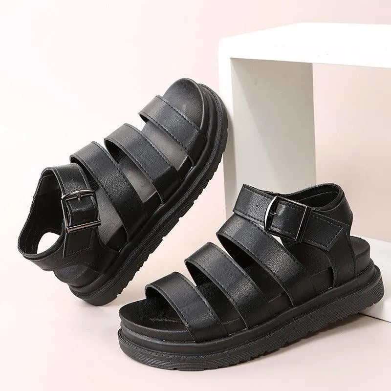 GR | Sandals with buckle and platform with open toes
