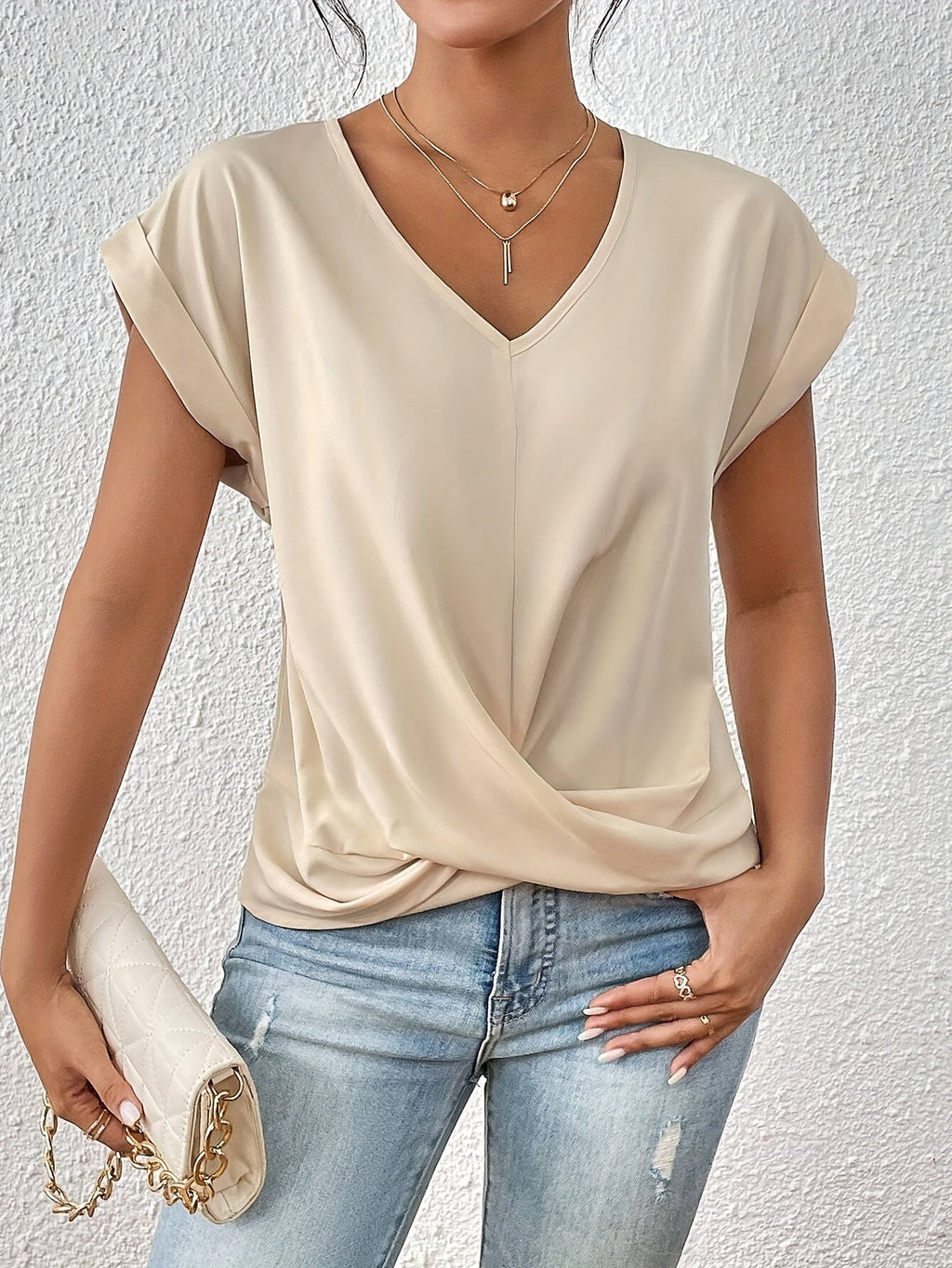 GR | Casual V-neck T-shirt