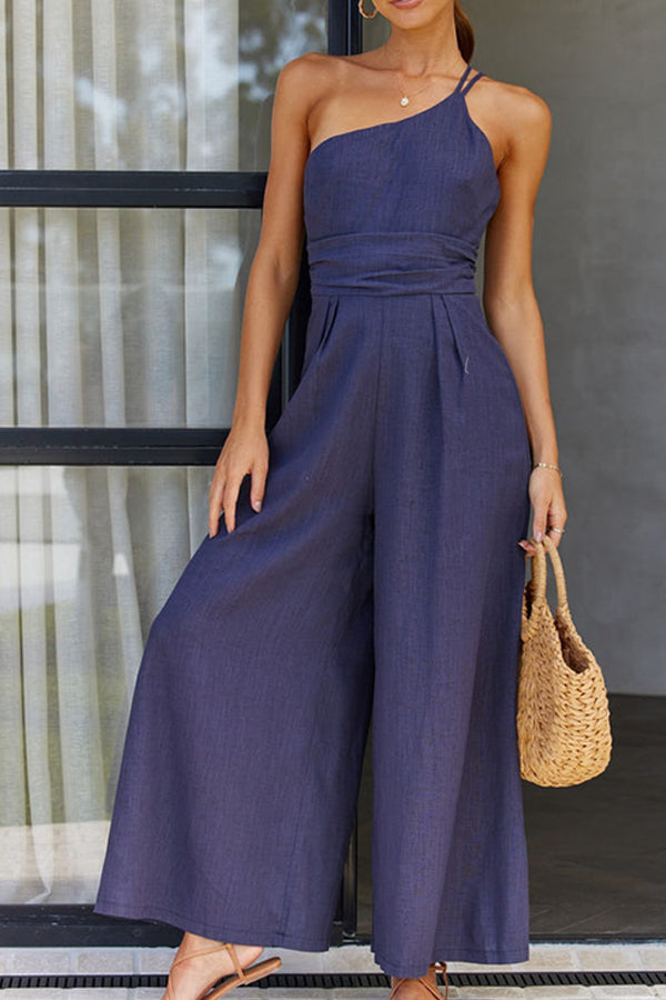 GR | One-Shoulder Jumpsuit With Style