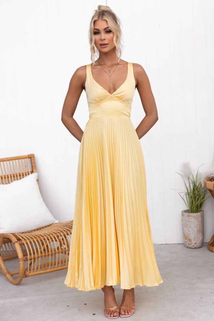 GR | Tucson Sunset Pleated Back Elastic Umbrella Maxi Dress